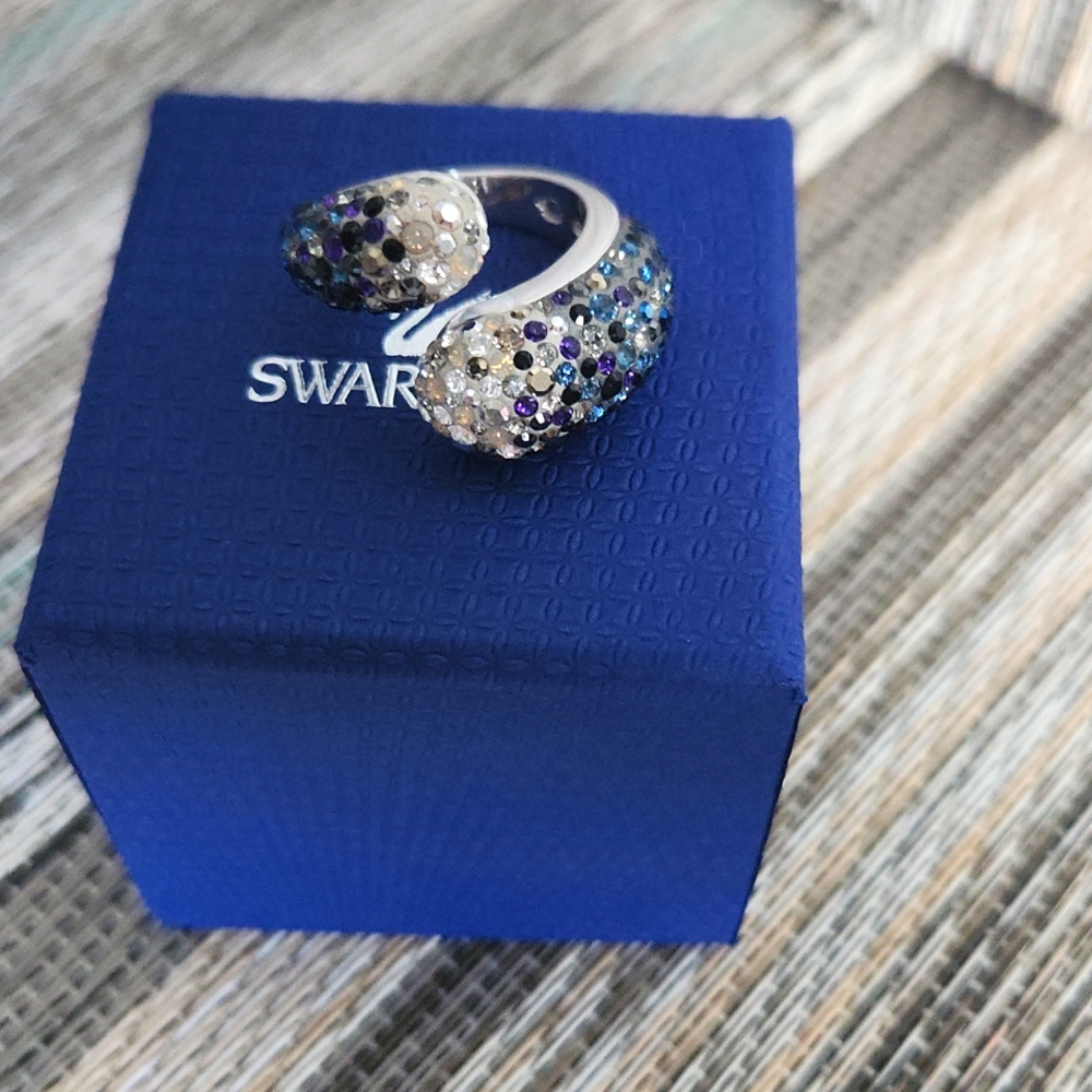 SWAROVSKI Louise Ring Blue Shade crystal cocktail ring 52
